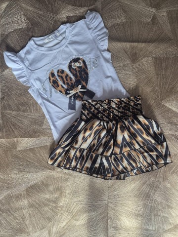 M00033 zomersetje wit met panter rokje